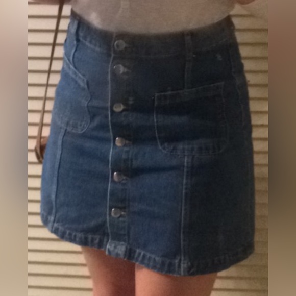 Denim skirt - Picture 2 of 4